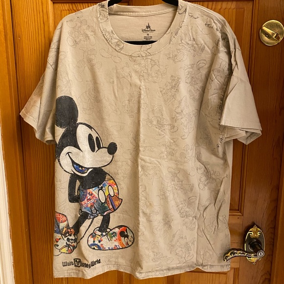 Retro Mickey Mouse Walt Disney World T-Shirt! - Picture 5 of 7